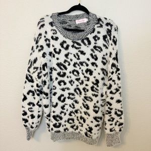 Pink Lilly Leopard Fuzzy Oversized Sweater‎ Boutique